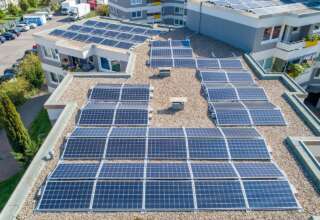 Panourile solare pe blocuri - schimbarea de care orasele au nevoie